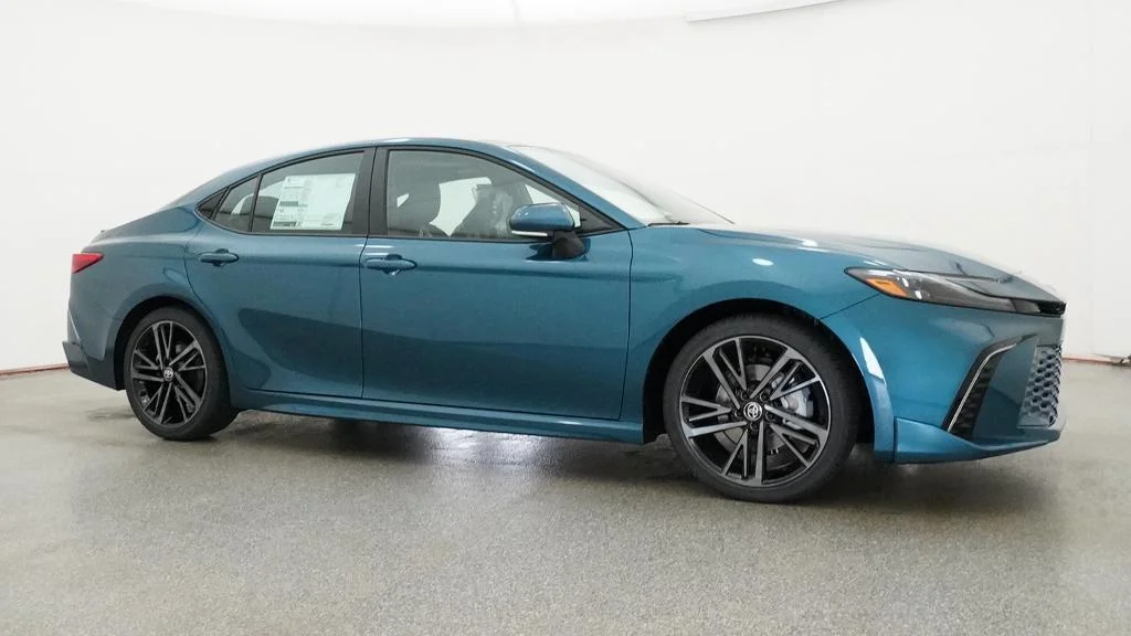 New 2026 Ocean Gem Toyota XSE image 11