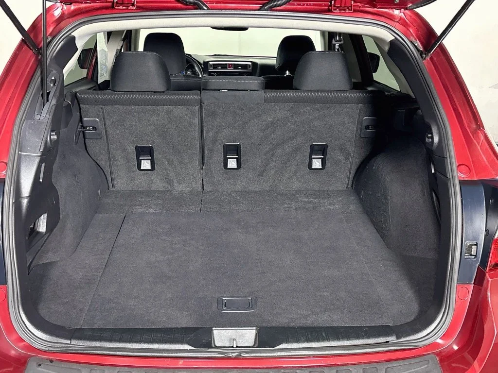 Used 2017 Red Subaru 2.5i Premium image 21