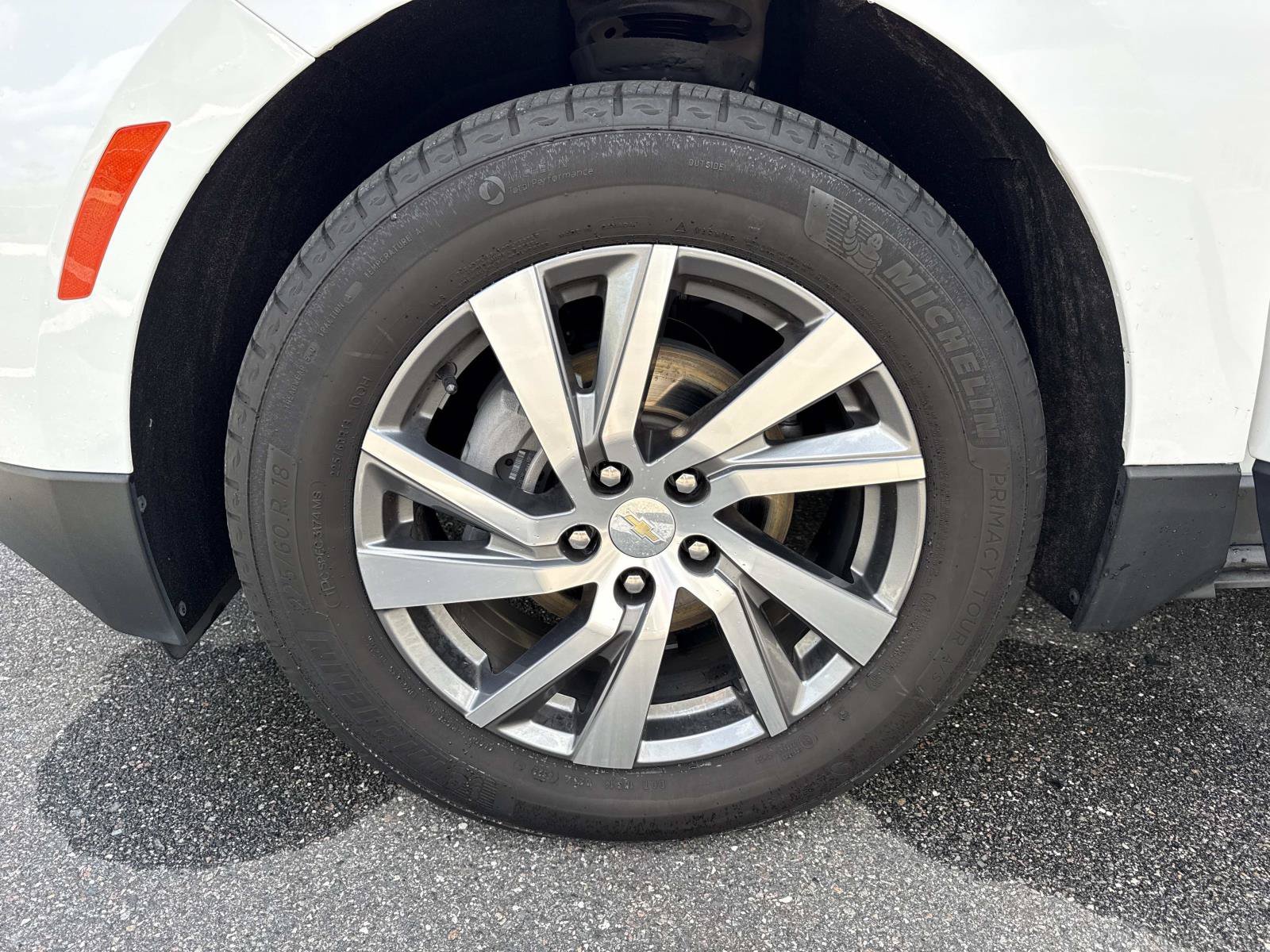 Used 2023 SUMMIT WHITE Chevrolet Premier image 33