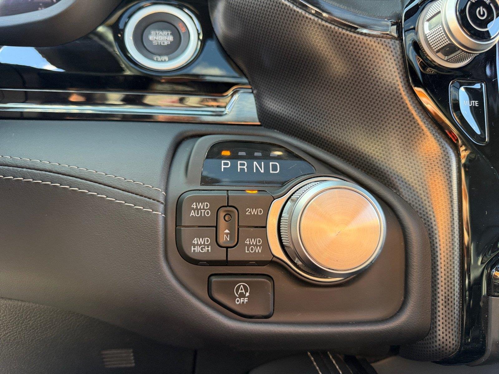 2025 RAM Ram 1500 Pickup Limited - Photo 24