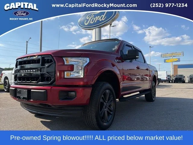 Used 2017 Red Ford XLT image 1
