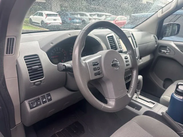 Used 2019 Gray Nissan SV image 3