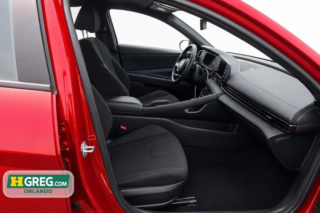 Used 2026 Ultimate Red Hyundai SEL Sport image 7