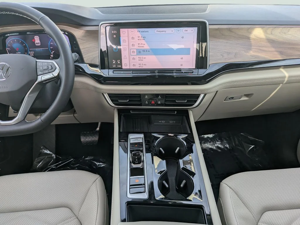 New 2026 Gray Volkswagen 2.0T SE w/Technology image 9
