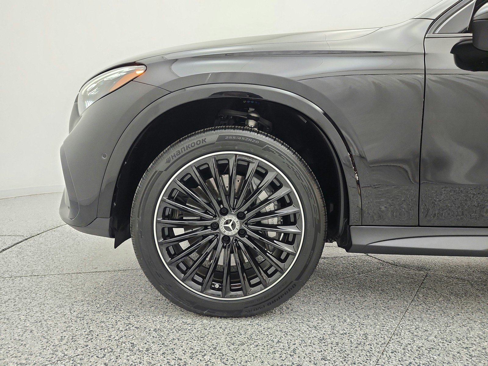 Used 2023 Black Mercedes-Benz GLC 300 SUV image 18