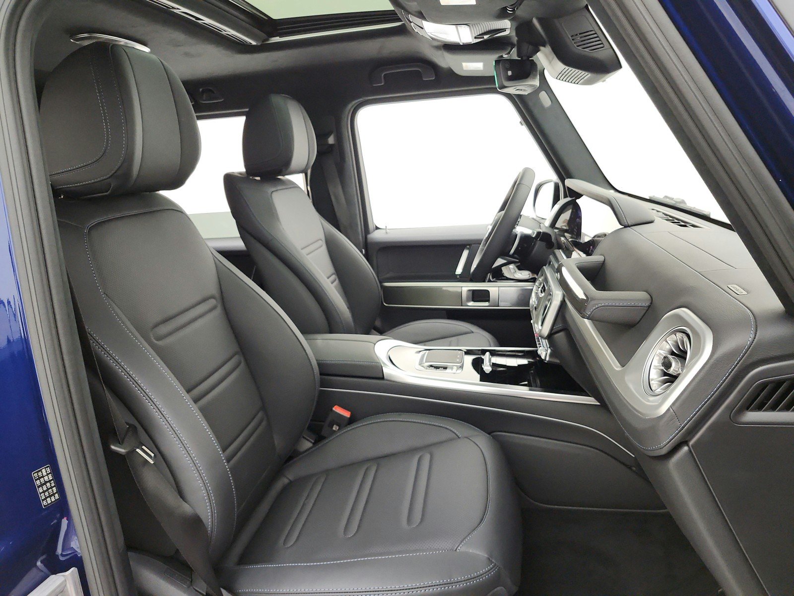 New 2027 Brilliant Blue Mercedes-Benz G 580e SUV image 14