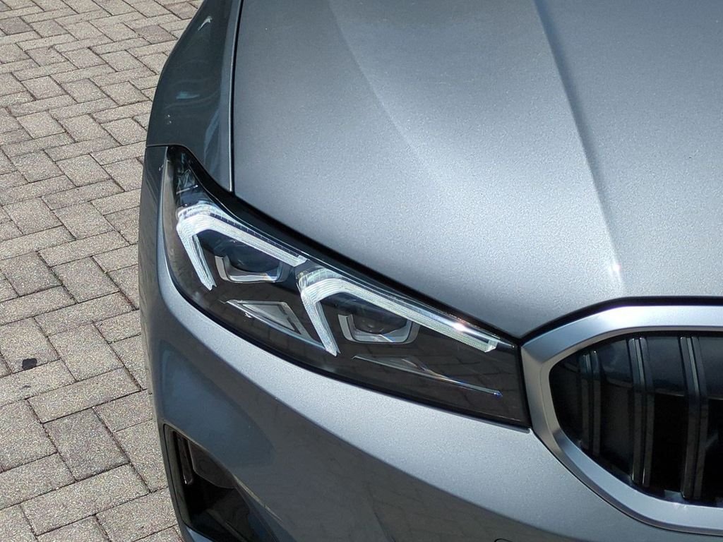 New 2026 Skyscraper Grey Metallic BMW 330i image 10
