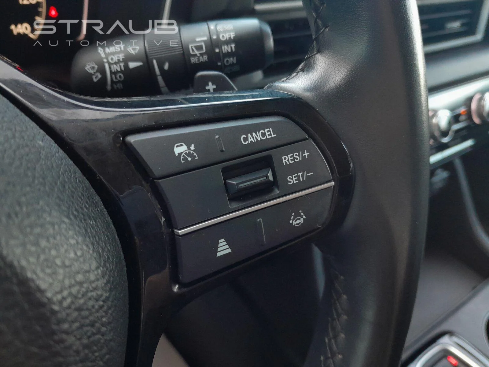 Used 2025 Crystal Black Pearl Honda EX-L image 15