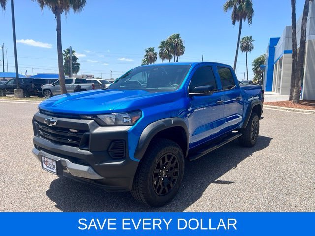 Used 2024 Blue Chevrolet Trail Boss image 3