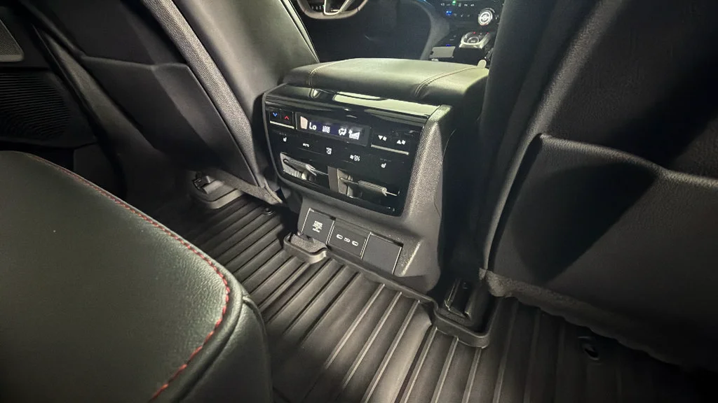 2026 Acura MDX A-spec w/Advance Package - Photo 37
