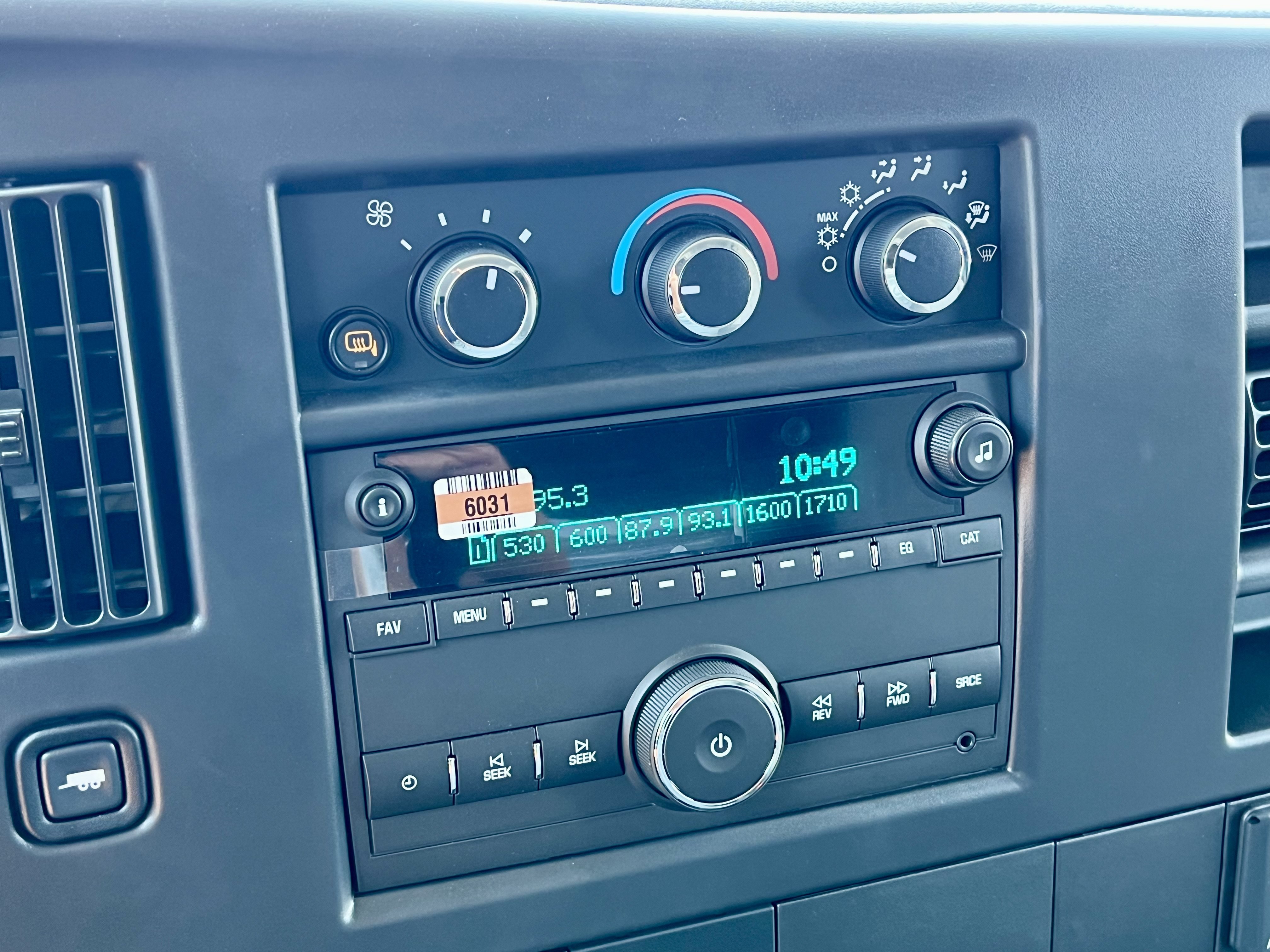 New 2026 Summit White GMC Work Van image 13
