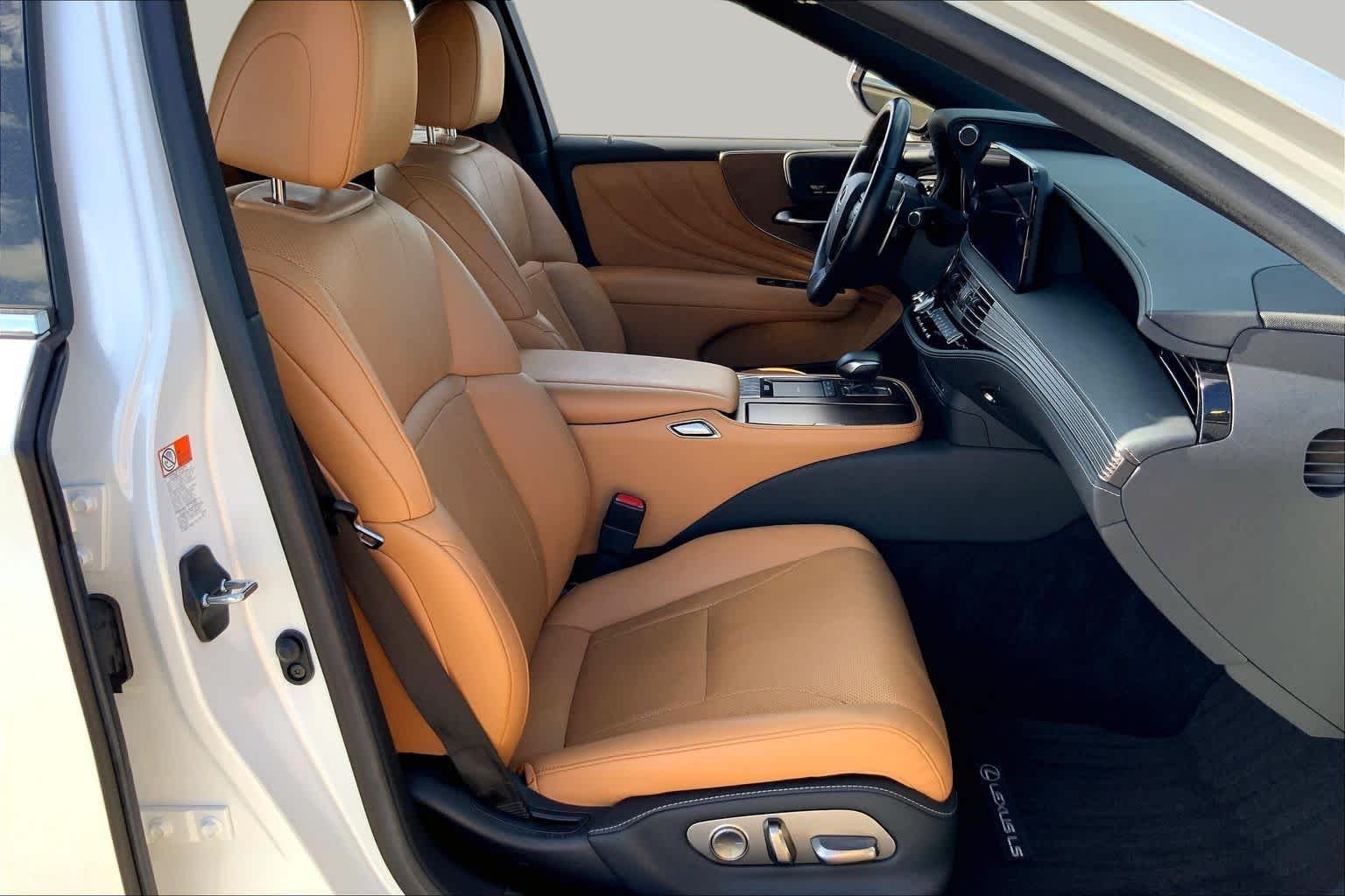 Used 2021 Sonic Quartz Lexus  image 9