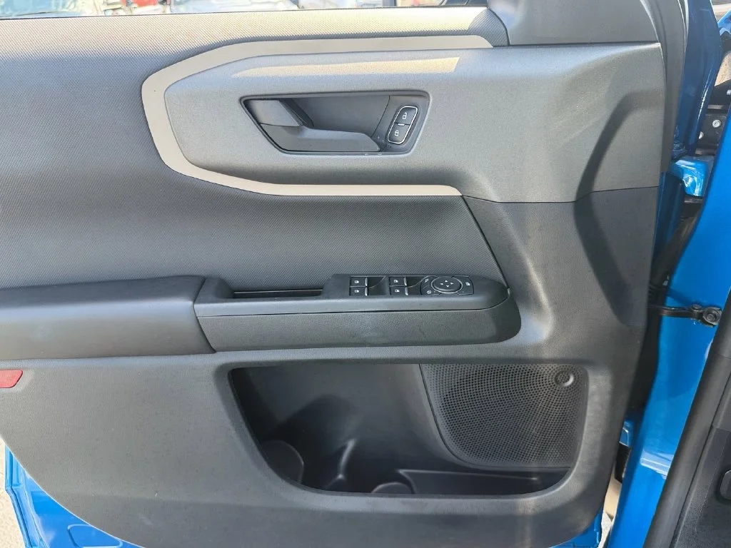 Used 2025 Blue Metallic Ford Big Bend image 31