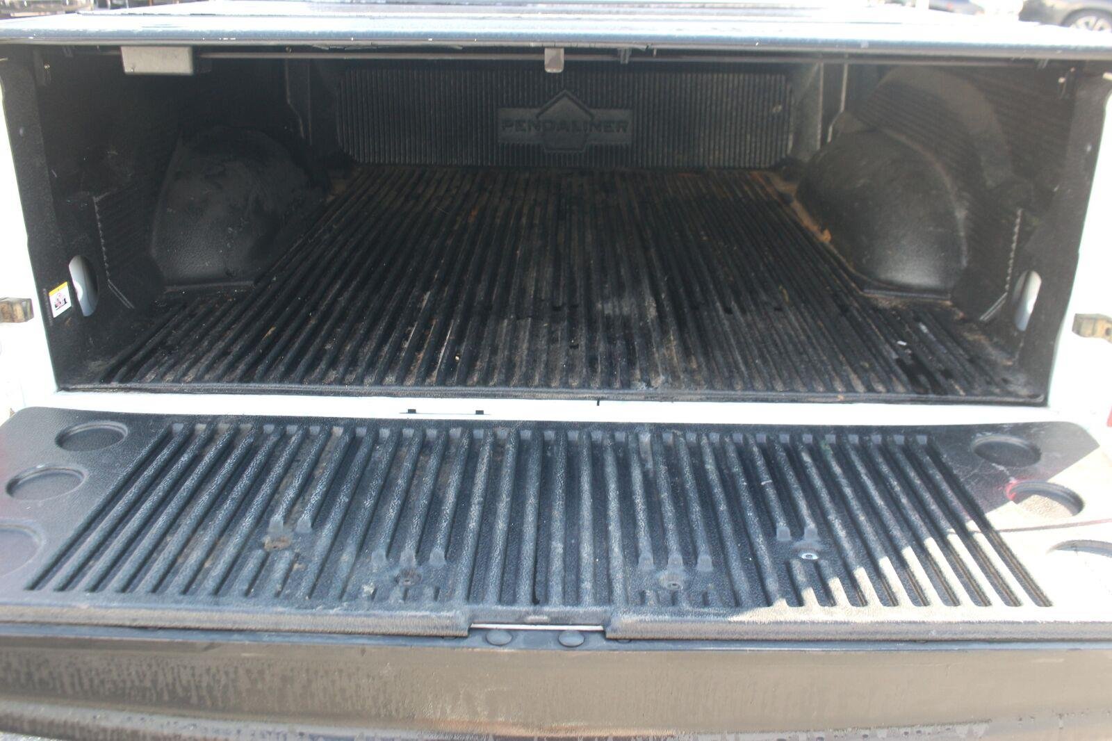 Used 2016  Ram Big Horn image 12