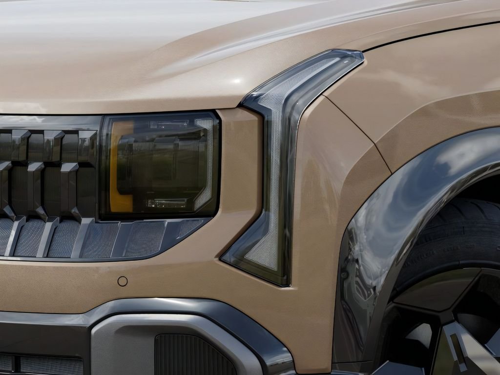 New 2027 Brown Kia X-Line S image 10