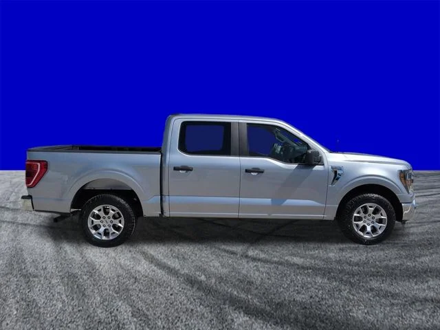 Certified Used 2023 Silver Ford XLT image 3