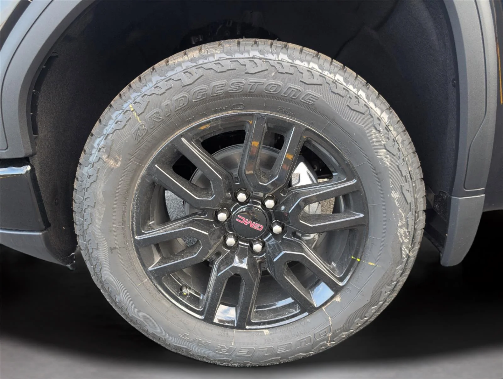 New 2026 Onyx Black GMC Elevation image 34