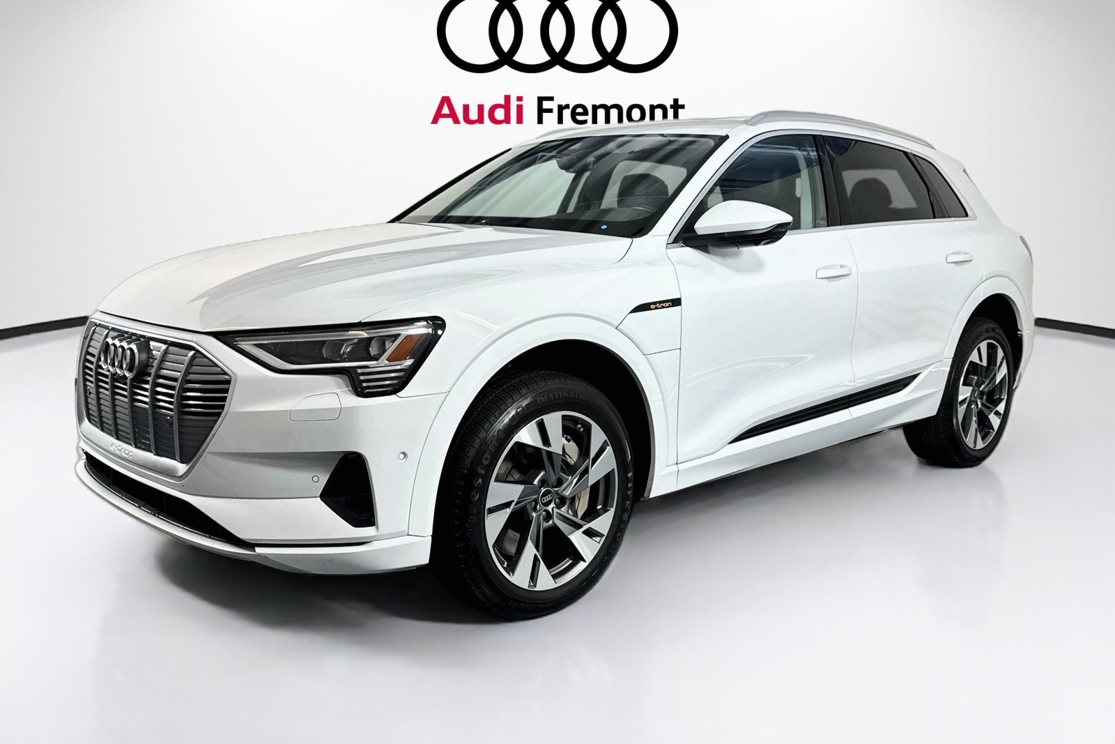 Used 2022 White Audi Premium Plus image 3