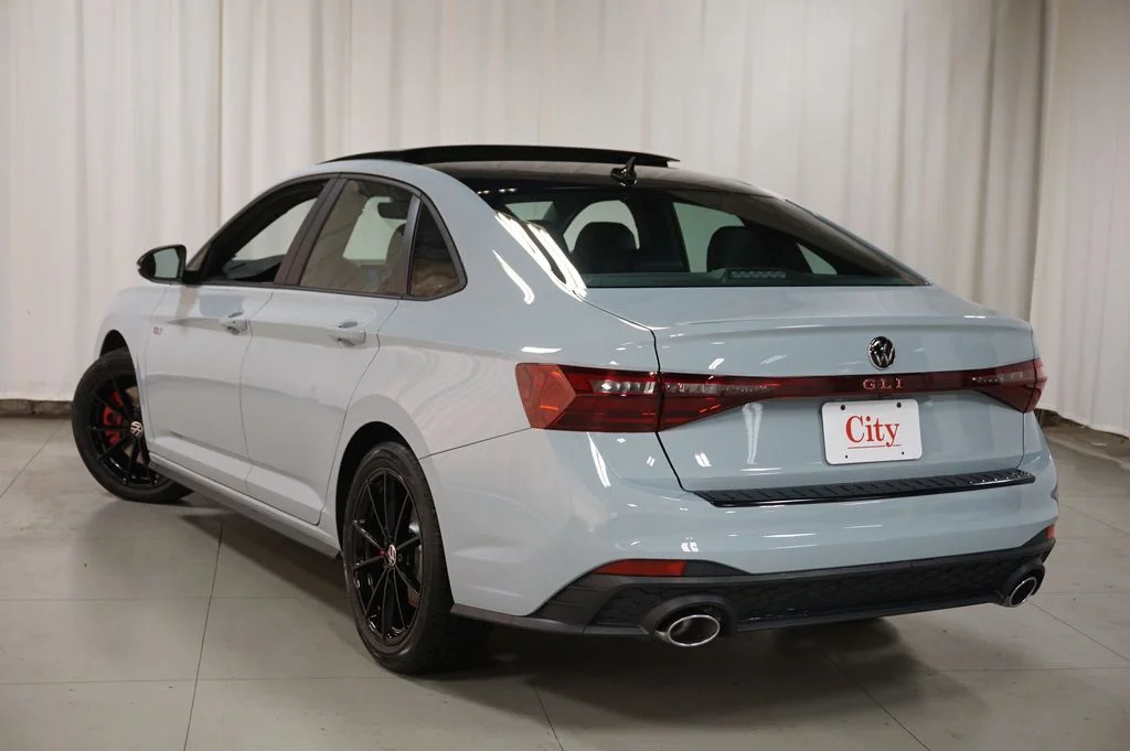 New 2026 Gray Volkswagen 2.0T Autobahn image 7