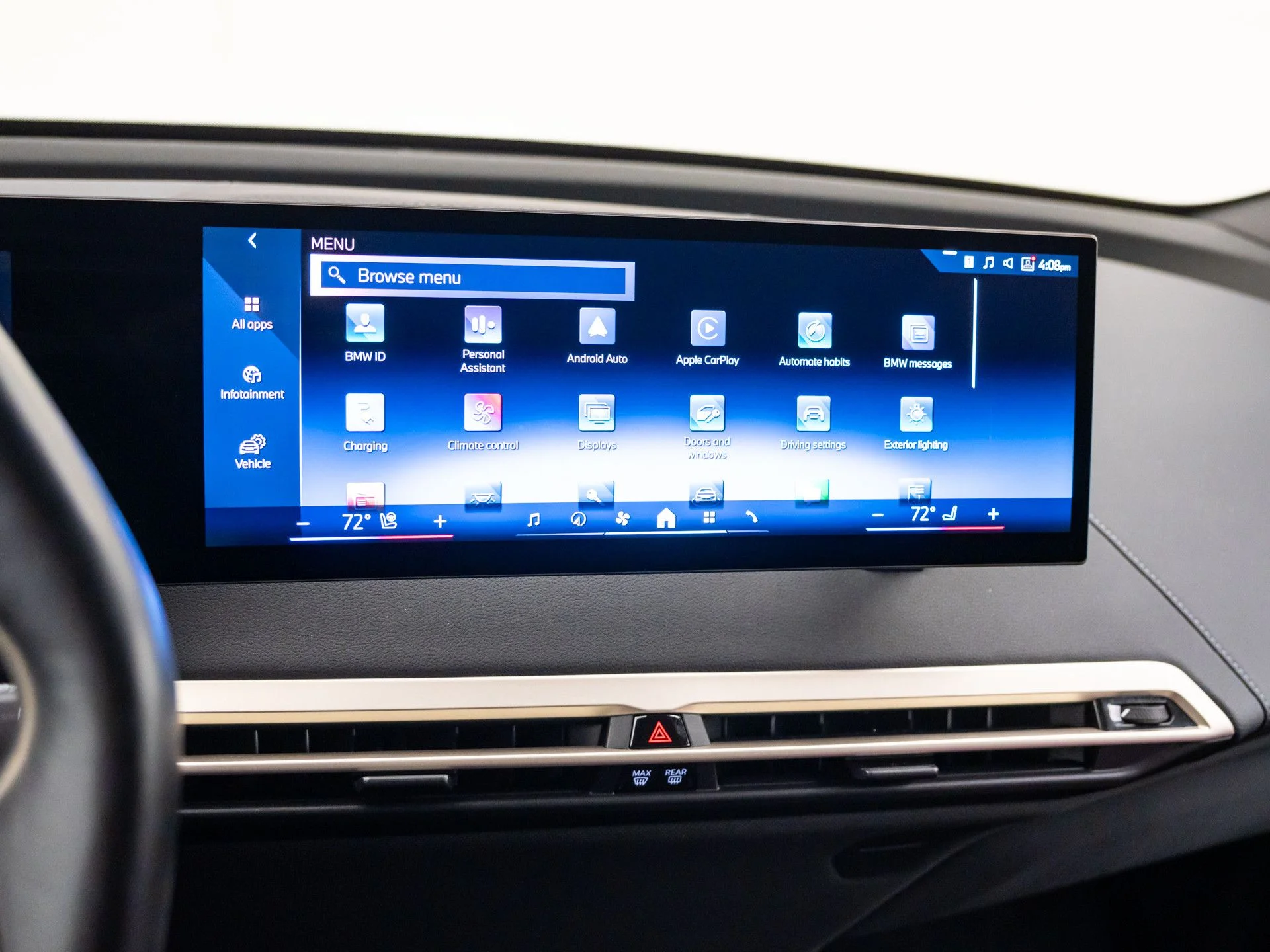 Used 2024 White BMW xDrive50 image 26