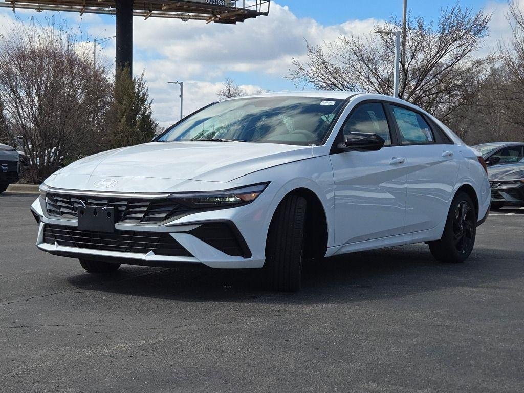 New 2026 White Hyundai SEL Sport image 6