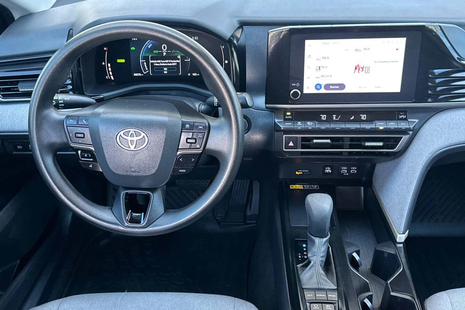 Used 2025  Toyota LE image 14