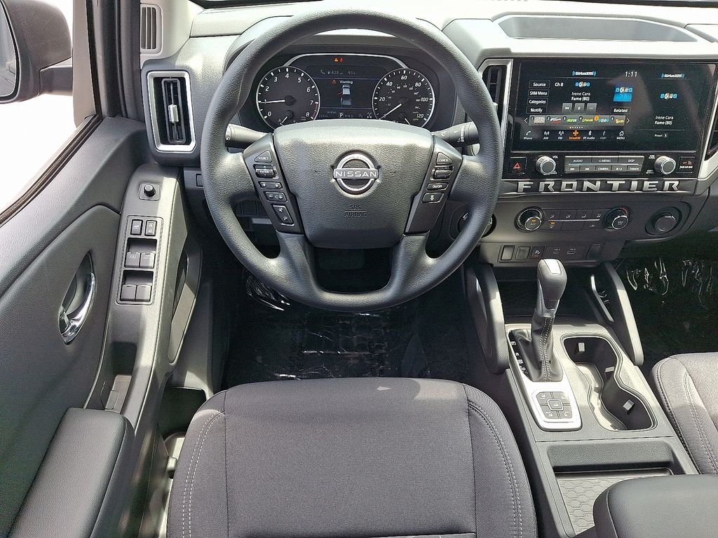 2026 Nissan Frontier — photo 7
