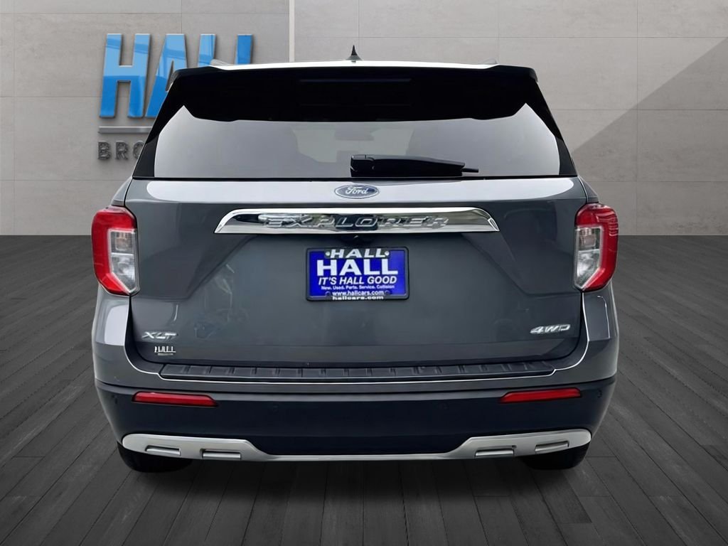 Used 2023 Gray Ford XLT image 4