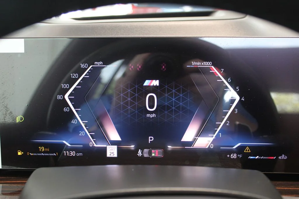 New 2026 Brooklyn Grey Metallic BMW xDrive40i image 4