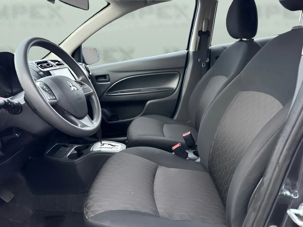 Used 2024 Silver Mitsubishi ES image 9