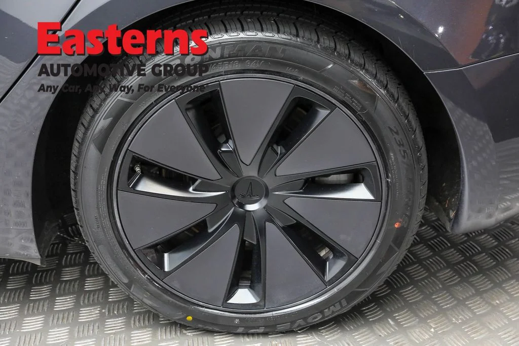 Used 2024 Gray Tesla Base image 8