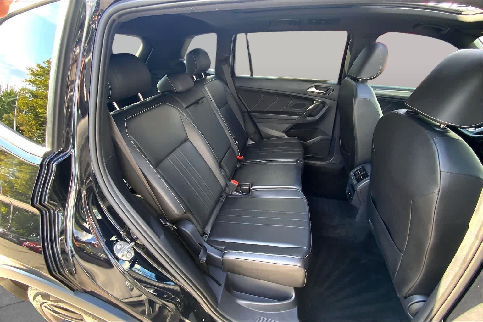 Used 2024 Deep Black Pearl Volkswagen SE R-Line Black image 19