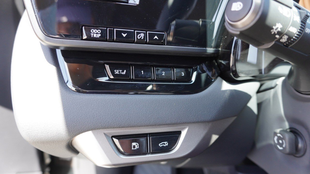 Certified Used 2025 CAVIAR Lexus RX 350 Premium image 21