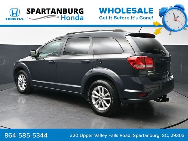 Used 2018 Gray Clearcoat Dodge SXT image 7