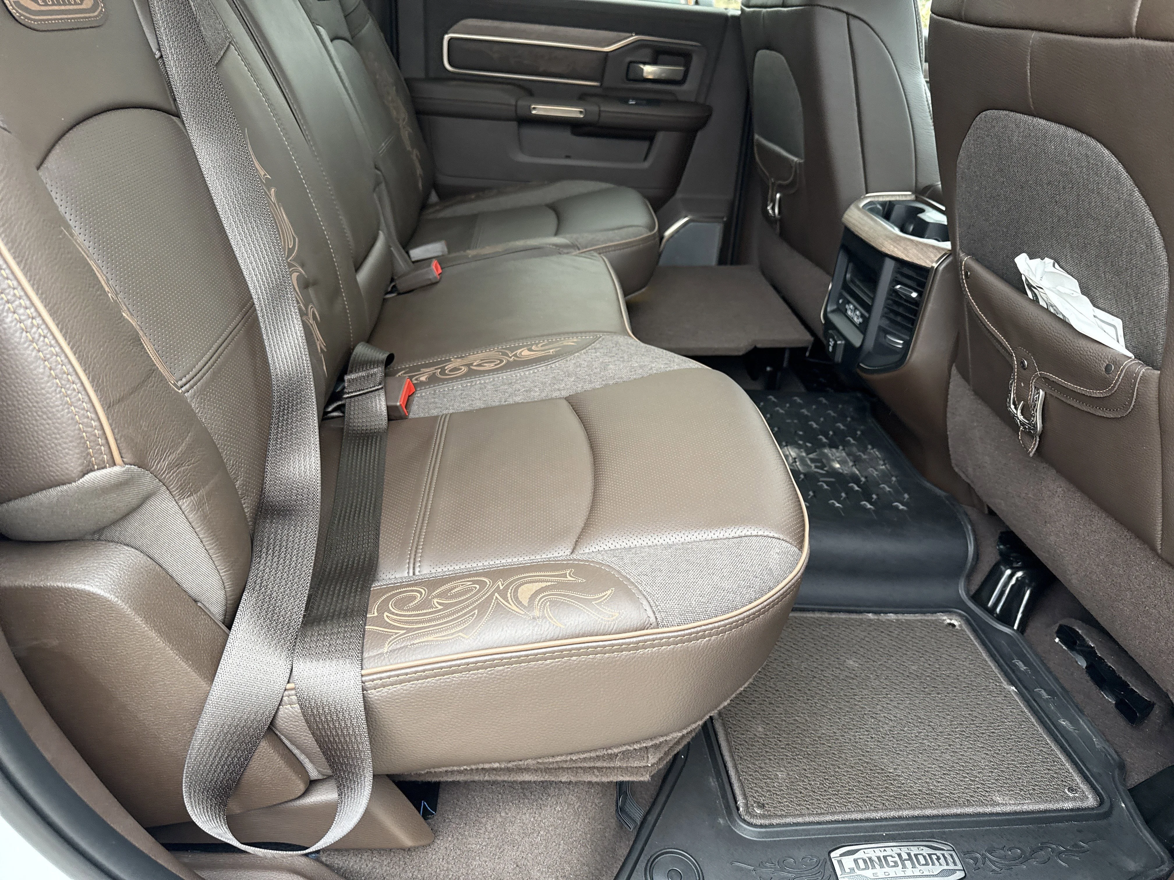 2025 RAM 2500 Limited - Photo 18