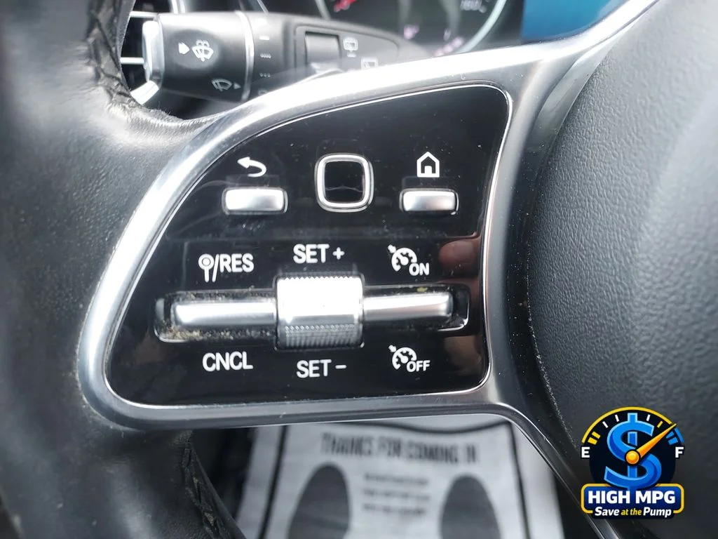 Used 2020 Silver Mercedes-Benz GLC 300 image 23