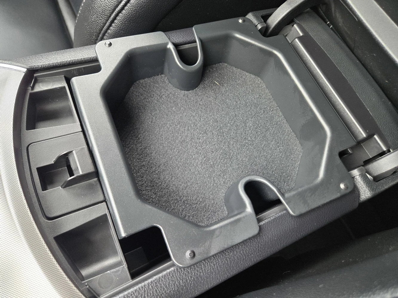 Used 2023 Agate Black Ford Titanium image 13