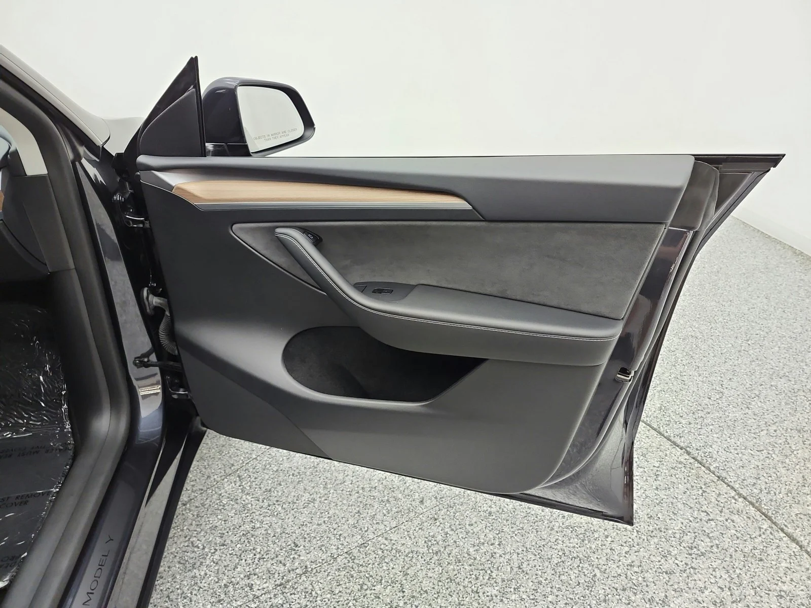 Used 2025 Stealth Grey Tesla Long Range RWD *Ltd Avail* image 20