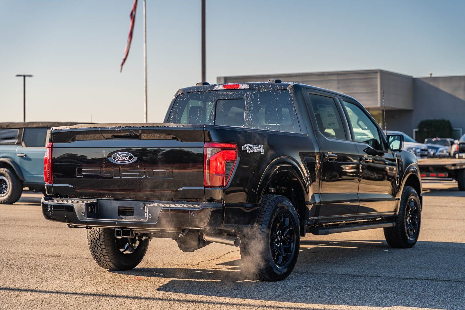 2026 Ford F-150 XLT - Photo 6