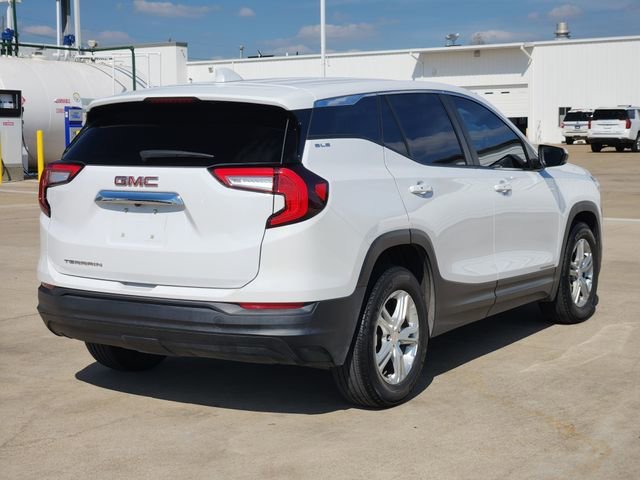 2023 GMC Terrain SLE - Photo 7