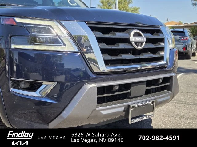 2022 Nissan Armada SL - Photo 2