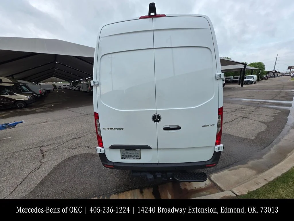 New 2026 White Mercedes-Benz Cargo 144 WB image 4