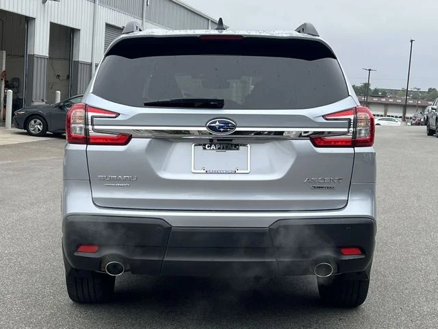 Used 2025 Silver Subaru Limited image 12