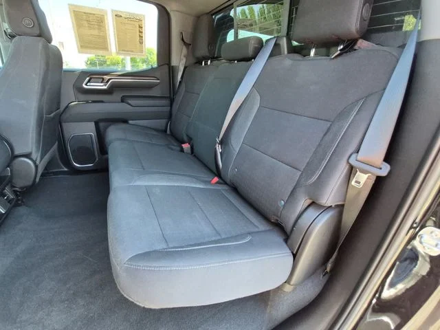 Used 2025 Black Chevrolet LT image 29