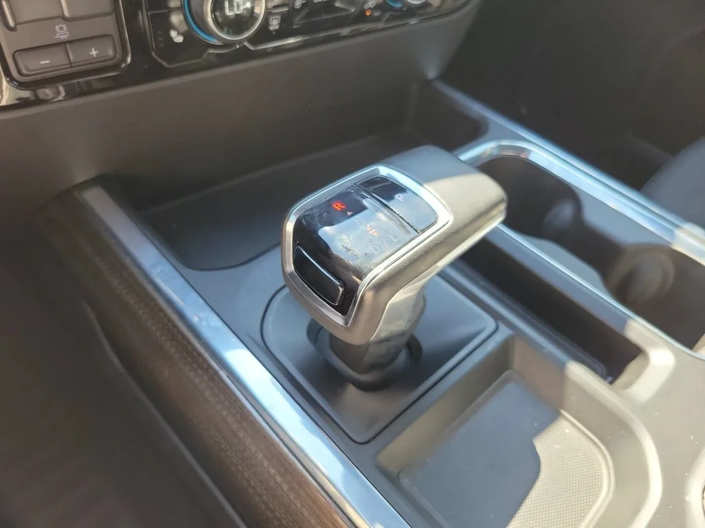 2023 Chevrolet Silverado 1500 LT - Photo 22