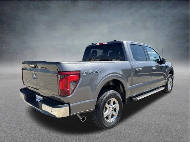 Used 2024 Gray Ford XLT image 20