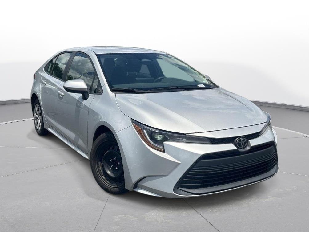 Certified Used 2024 Classic Silver Metallic Toyota LE image 4
