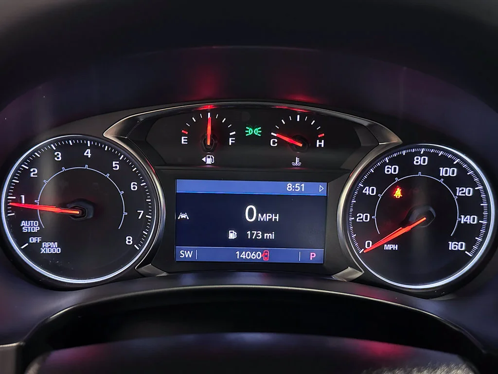 Used 2024 Blue GMC SLT image 33
