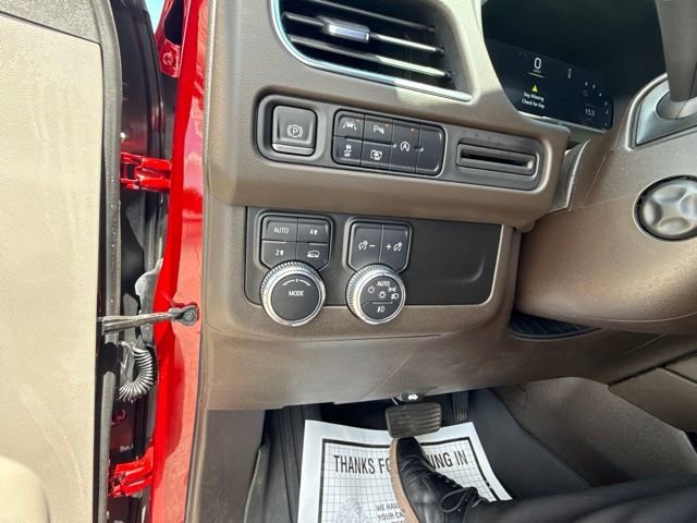 2023 GMC Yukon SLT - Photo 23