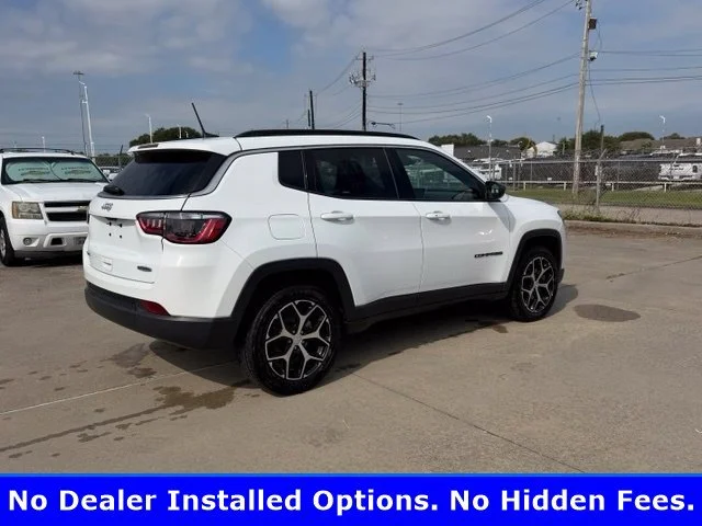 Used 2024 Bright White Clearcoat Jeep Latitude image 3